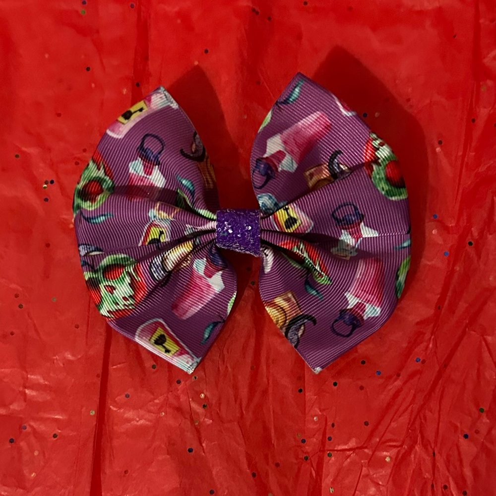 Bow - Picture 2 of 3
